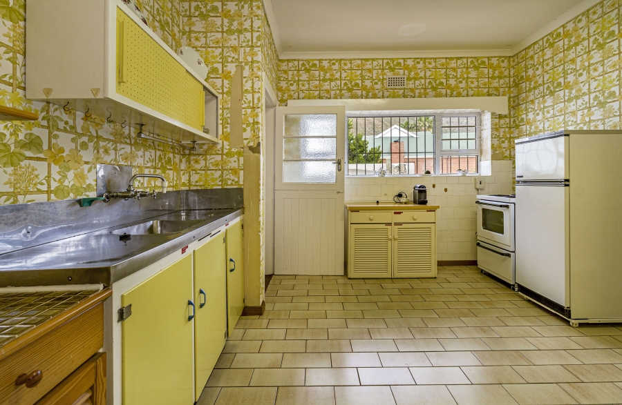 3 Bedroom Property for Sale in Gordons Bay Village Western Cape